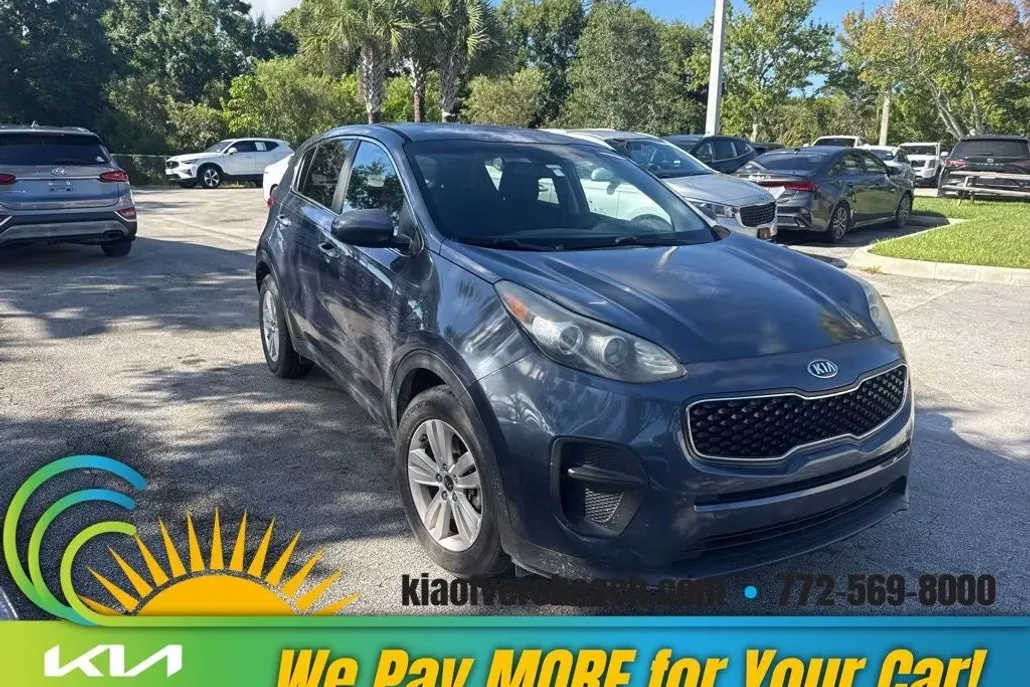 2017 Kia Sportage LX photo 1