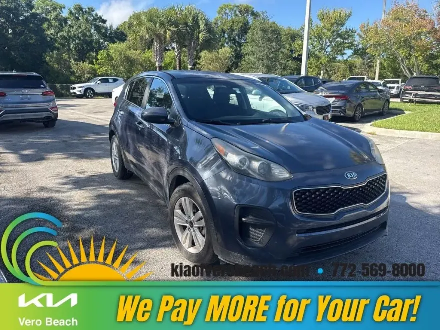 2017 Kia Sportage LX photo 1