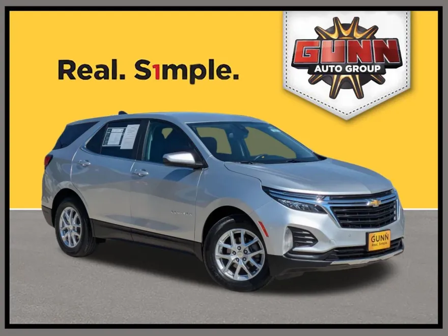 2022 Chevrolet Equinox LT photo 1