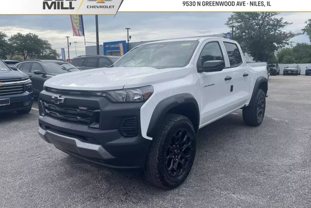 2026 Chevrolet Colorado Trail Boss photo 1