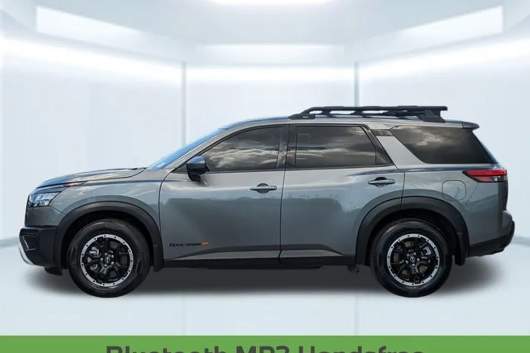 2023 Nissan Pathfinder Rock Creek photo 1