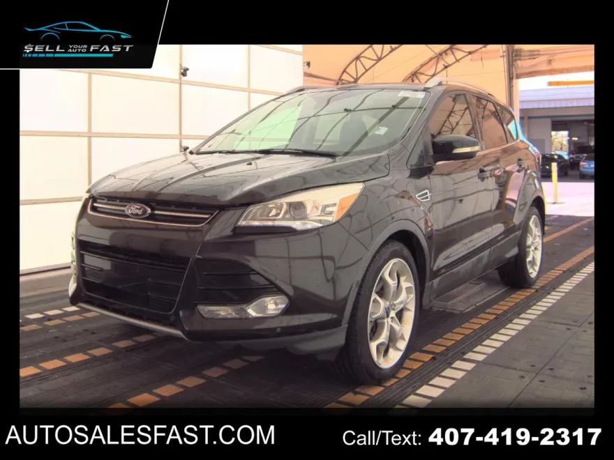 2015 Ford Escape Titanium photo 1