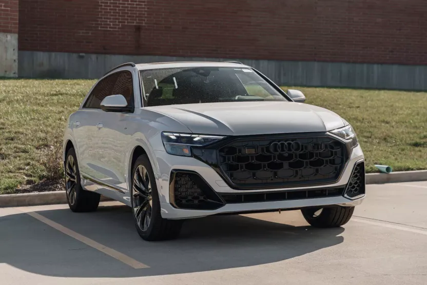 2026 Audi Q8 line Premium Plus photo 1