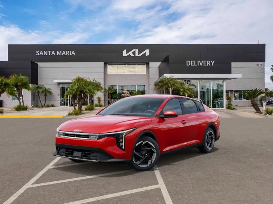 2025 Kia K4 EX photo 1