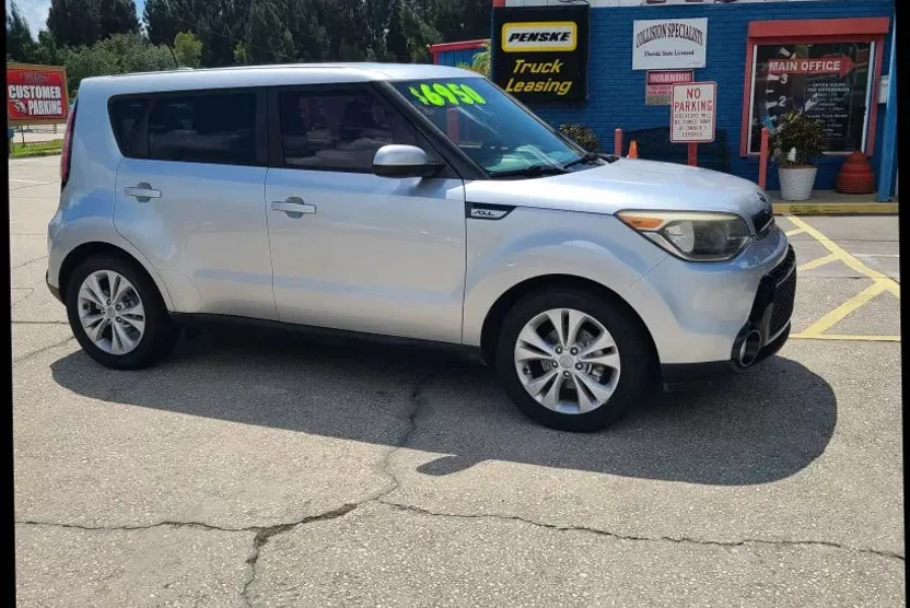 2016 Kia Soul Exclaim photo 1