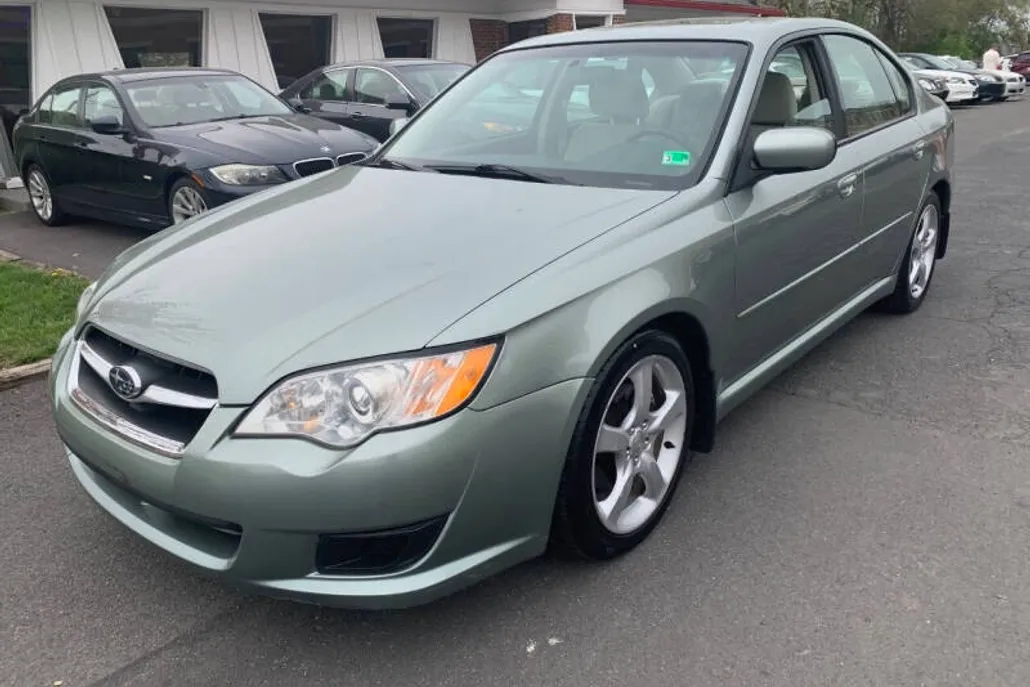 2009 Subaru Legacy 2.5i Special Edition photo 1