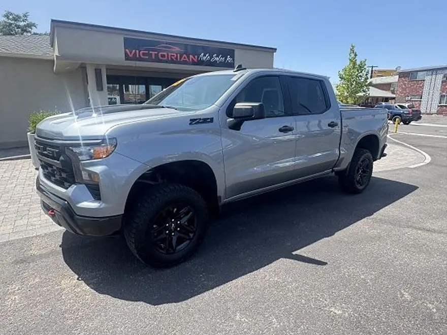 2023 Chevrolet Silverado 1500 Custom Trail Boss photo 1