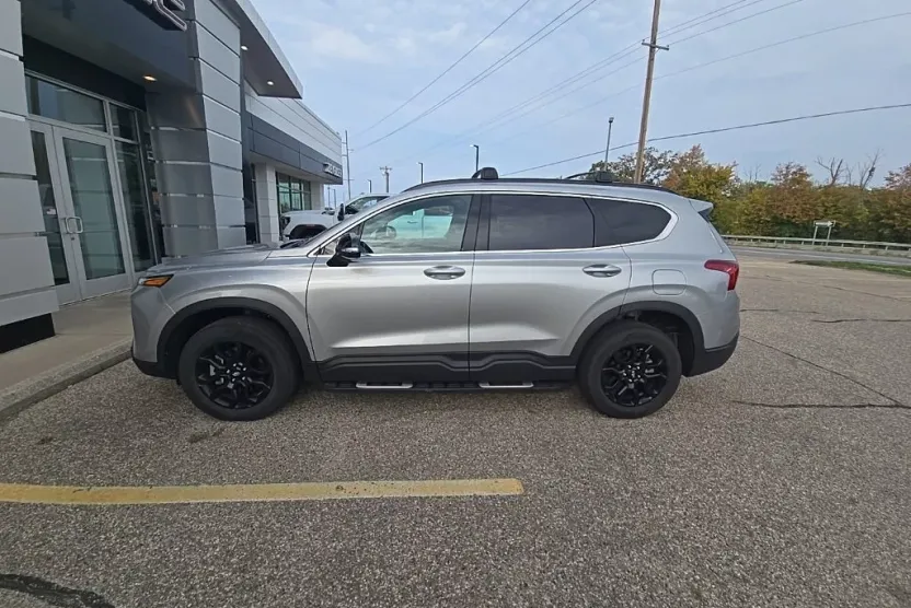 2023 Hyundai Santa Fe XRT photo 1