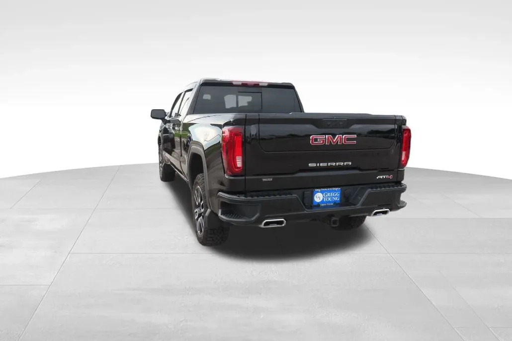 2024 Gmc Sierra 1500 AT4 photo 1
