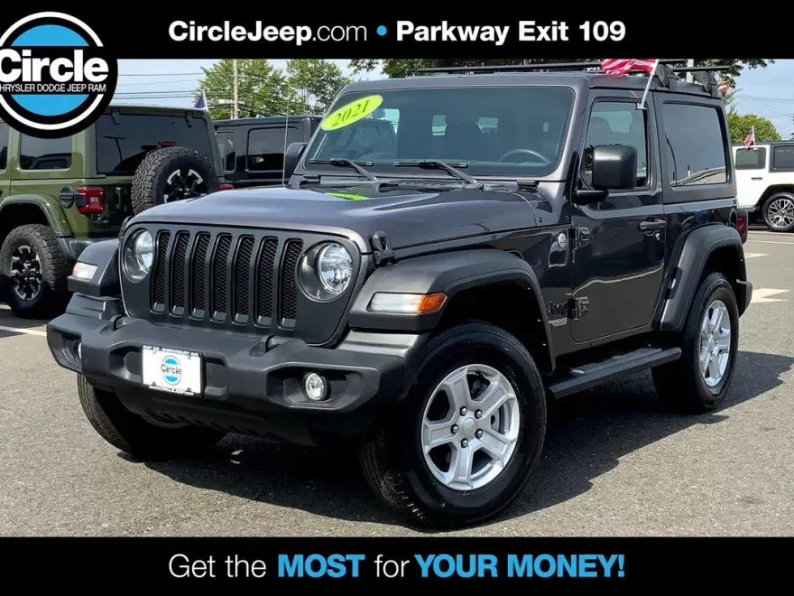 2021 Jeep Wrangler Sport S photo 1