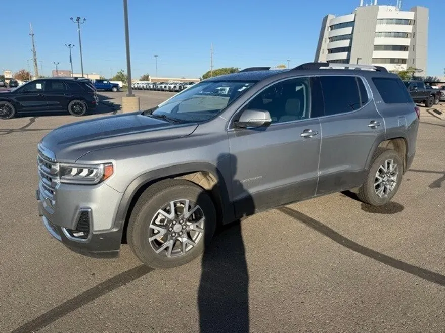 2023 Gmc Acadia SLT photo 1