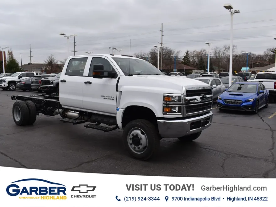 2024 Chevrolet Silverado 4500HD Work Truck photo 1