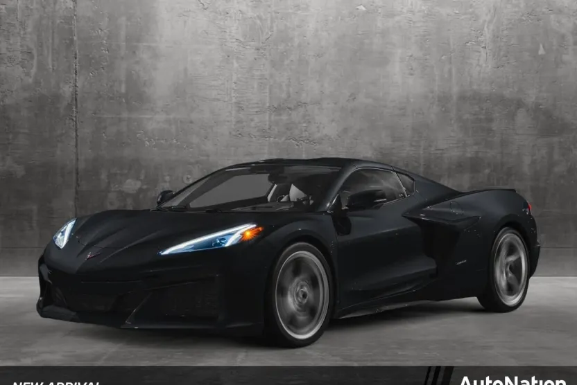 2025 Chevrolet Corvette E-Ray 1LZ photo 1