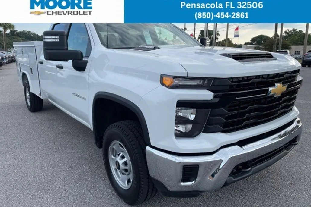 2024 Chevrolet Silverado 2500HD photo 1