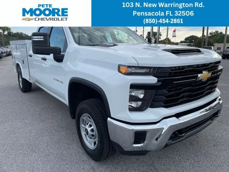 2024 Chevrolet Silverado 2500HD photo 1