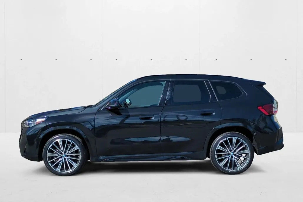 2023 Bmw X1 XDrive28i photo 1