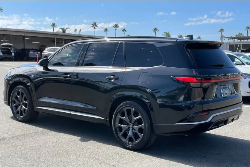 2025 Lexus TX 500h F SPORT Performance Premium photo 1