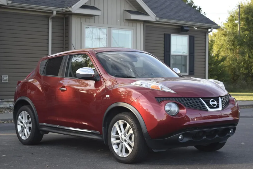 2011 Nissan Juke SL photo 1