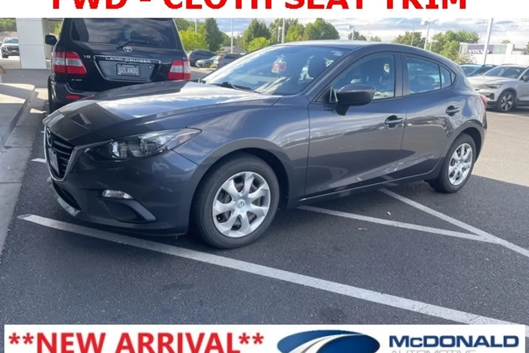 2015 Mazda Mazda3 i Sport photo 1