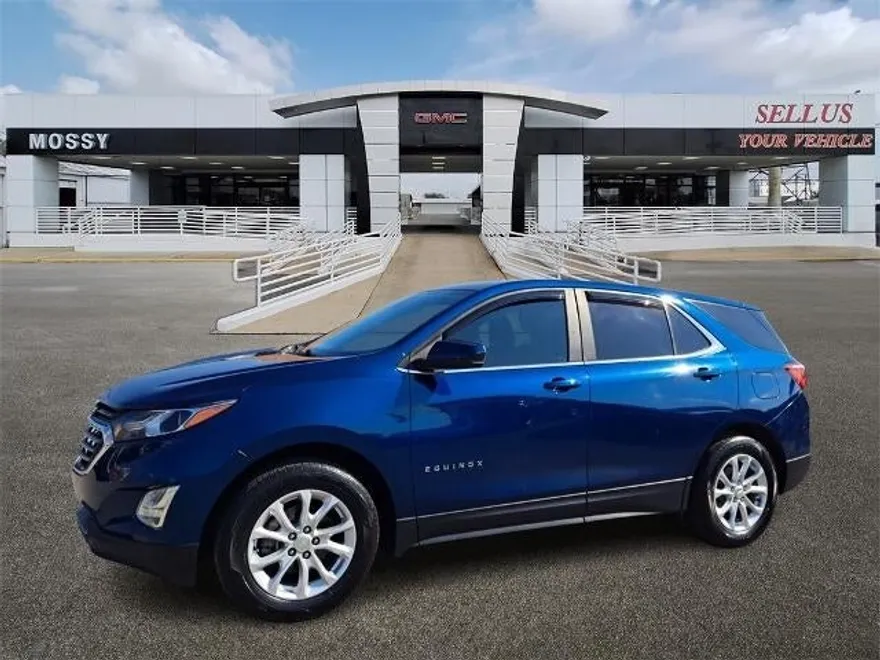 2021 Chevrolet Equinox LT photo 1