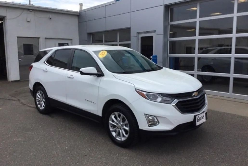 2021 Chevrolet Equinox LT photo 1