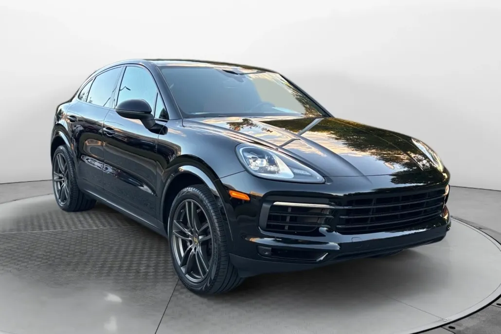 2021 Porsche Cayenne Coupe photo 1