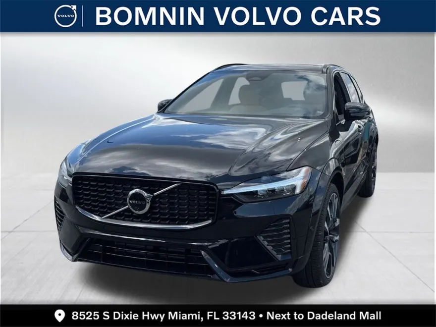 2025 Volvo XC60 Hybrid T8 photo 1