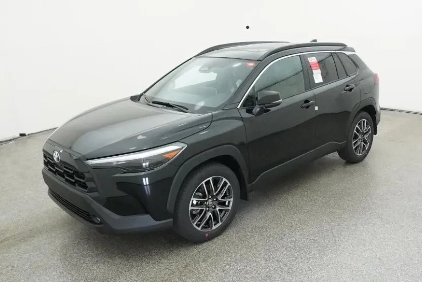 2026 Toyota Corolla Cross XLE photo 1