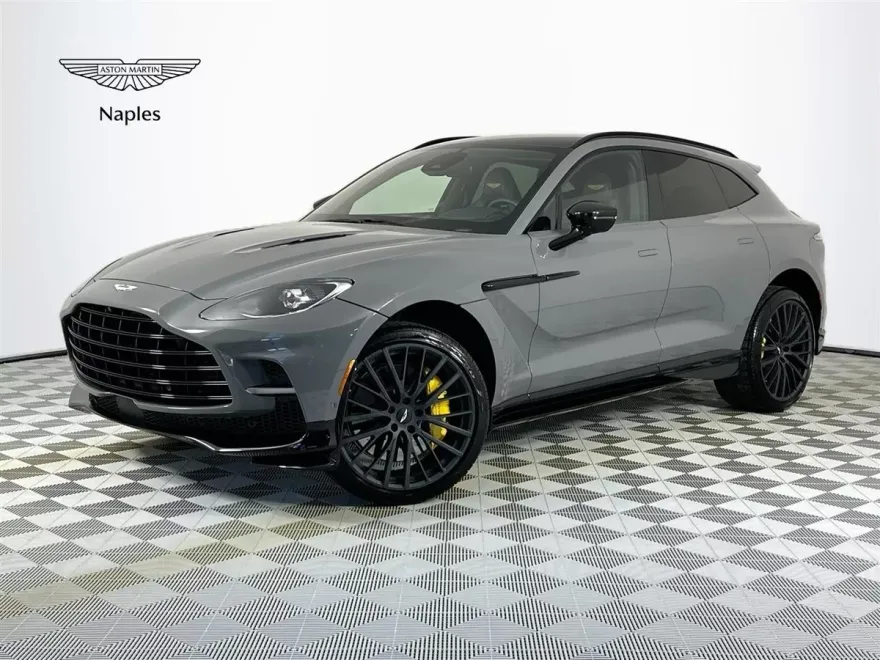 2025 Aston Martin DBX photo 1