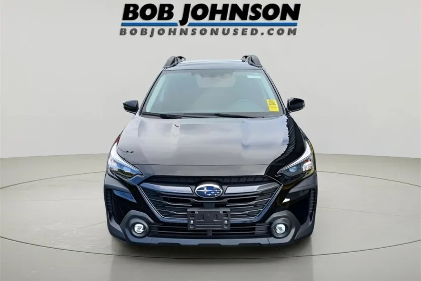 2023 Subaru Outback Premium photo 1