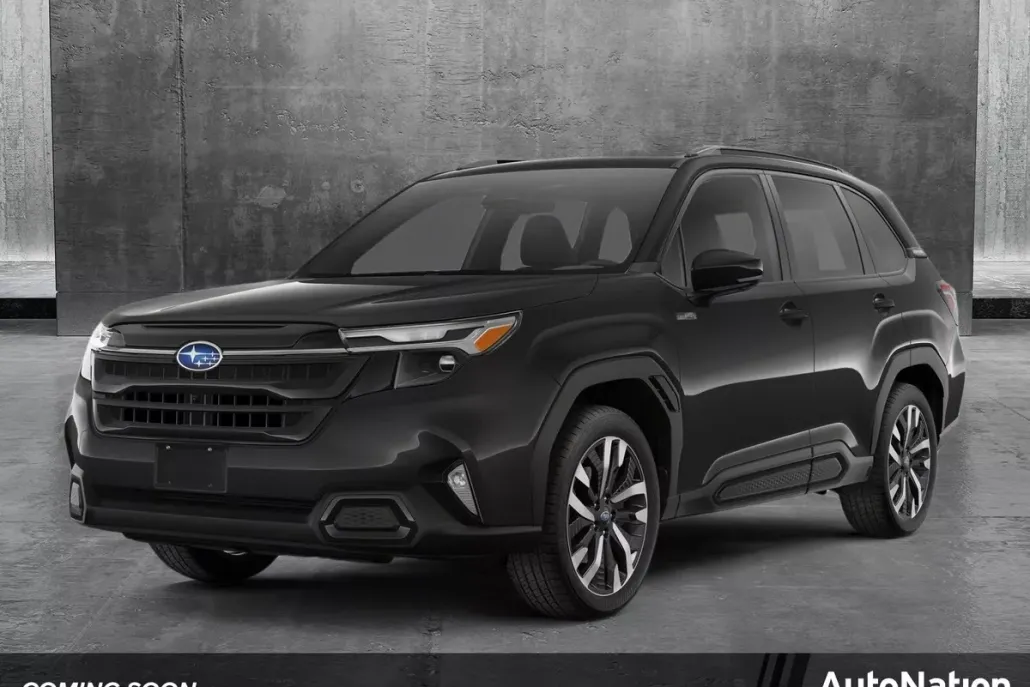2025 Subaru Forester Touring photo 1