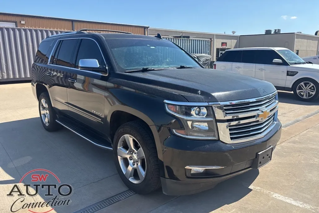 2017 Chevrolet Tahoe Premier photo 1