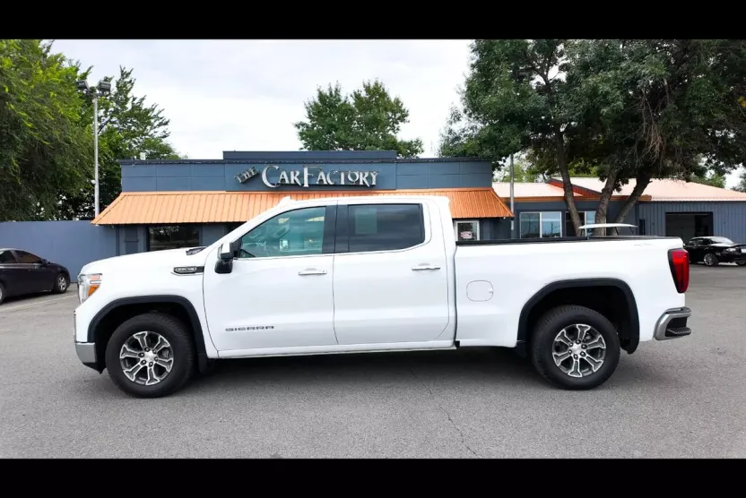2019 Gmc Sierra 1500 SLT photo 1