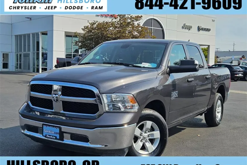 2023 Ram 1500 Classic SLT photo 1