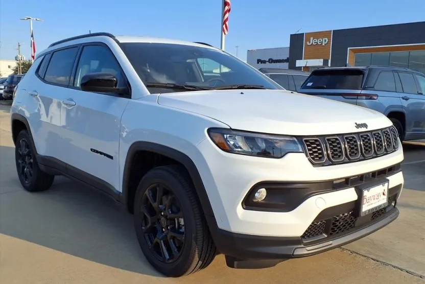 2026 Jeep Compass Latitude Altitude photo 1