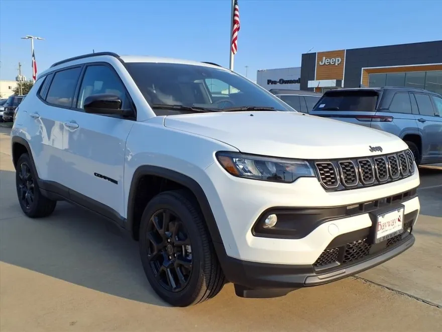 2026 Jeep Compass Latitude Altitude photo 1