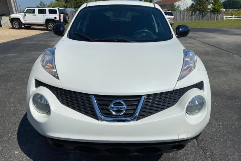 2014 Nissan Juke S photo 1
