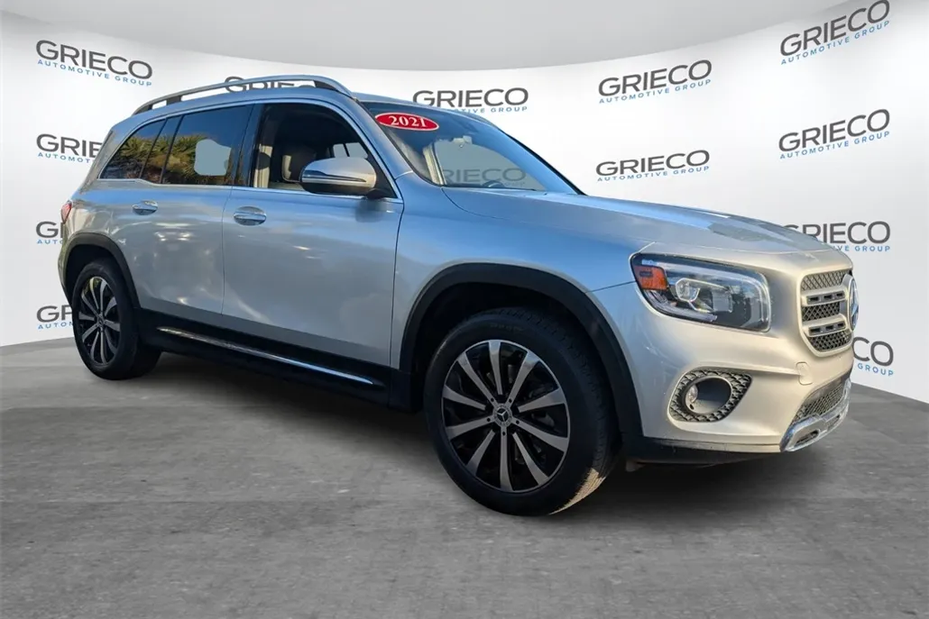 2021 Mercedes Benz GLB 250 photo 1