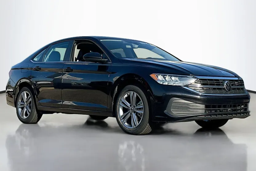 2024 Volkswagen Jetta SE photo 1