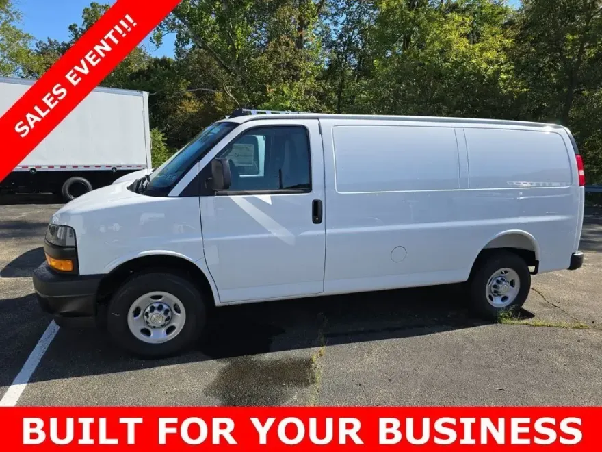 2025 Chevrolet Express 2500 Work Van Cargo photo 1