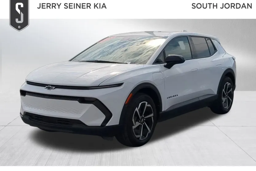 2025 Chevrolet Equinox EV 1LT photo 1