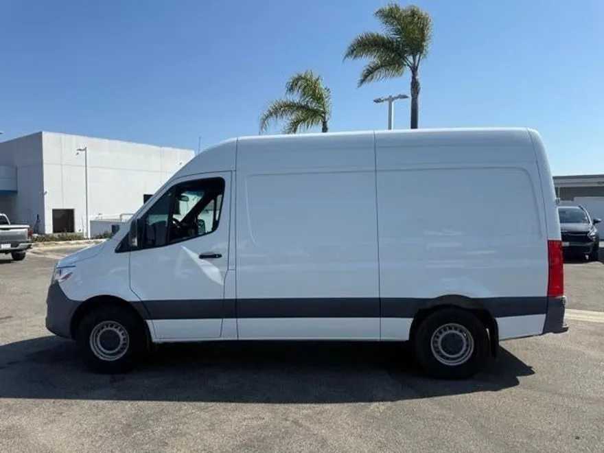 2020 Mercedes Benz Sprinter 2500 144 WB photo 1