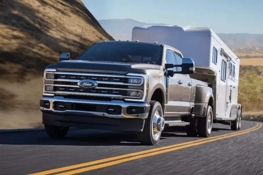 2025 Ford Explorer photo 1
