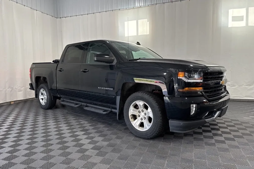 2018 Chevrolet Silverado 1500 LT2 Z71 photo 1