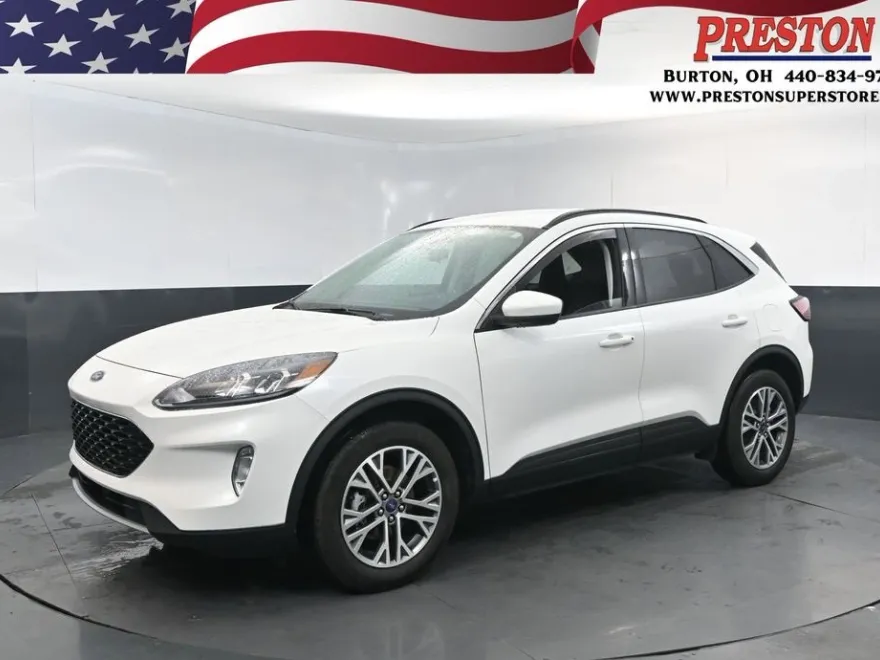 2022 Ford Escape SEL photo 1
