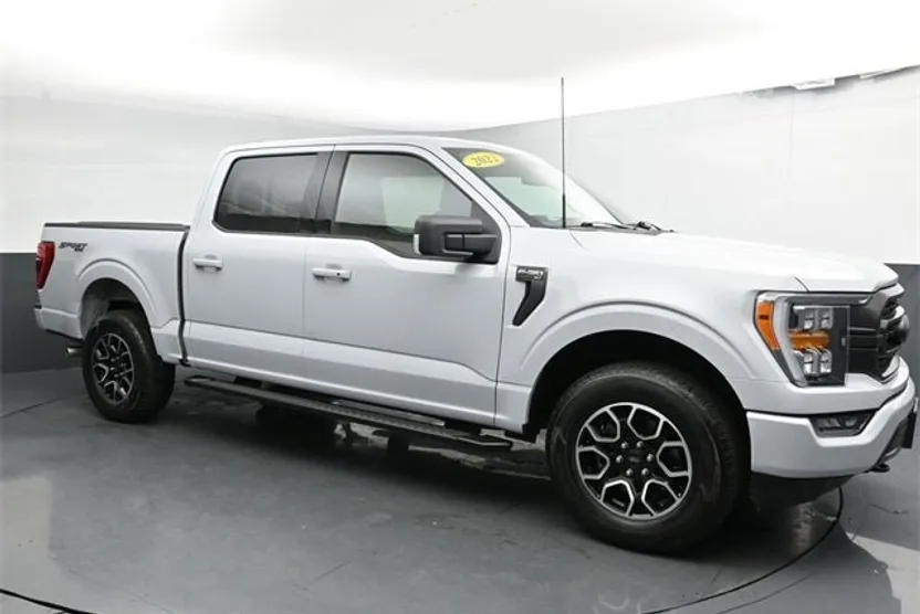 2022 Ford F-150 XLT photo 1