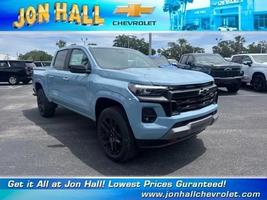 2025 Chevrolet Colorado Z71 photo 1