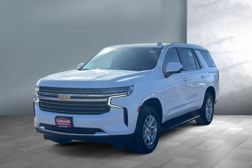 2023 Chevrolet Tahoe LT photo 1