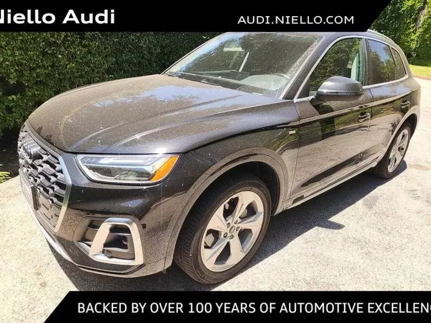 2022 Audi Q5 S line Premium Plus photo 1