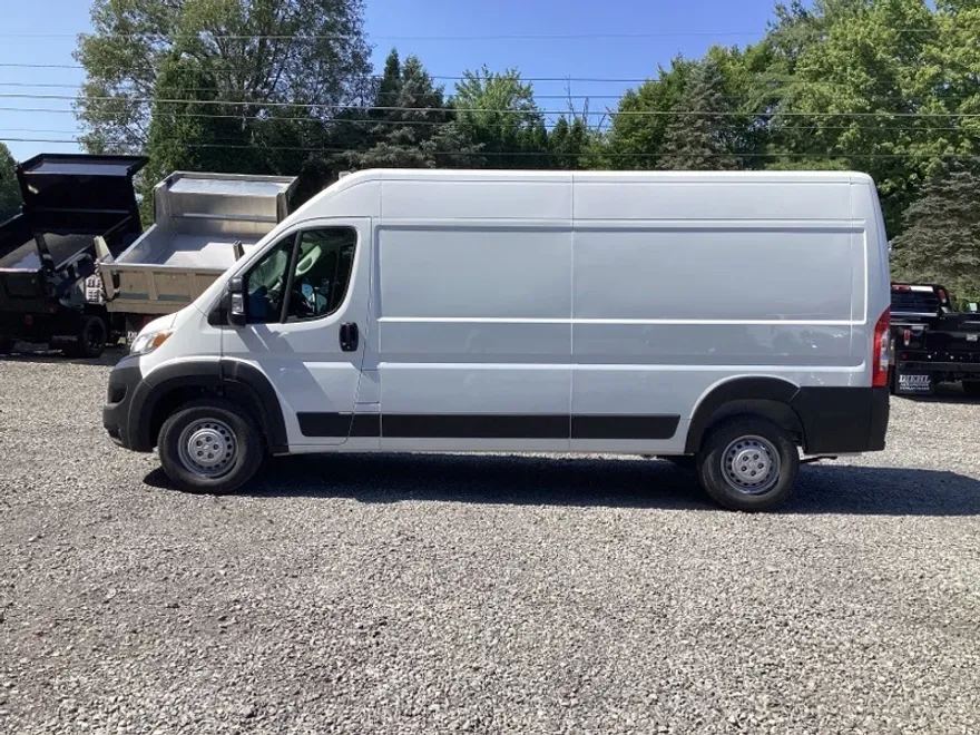 2024 Ram ProMaster 2500 photo 1
